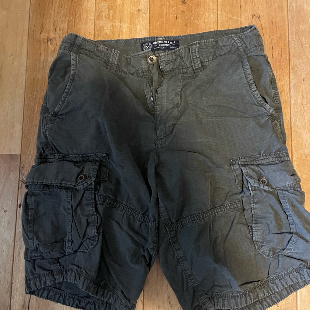American Eagle Longboard shorts